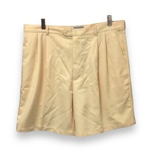 Windham Pointe Vintage Mens 8” Pleated Front Golf Short, Yellow, size 38